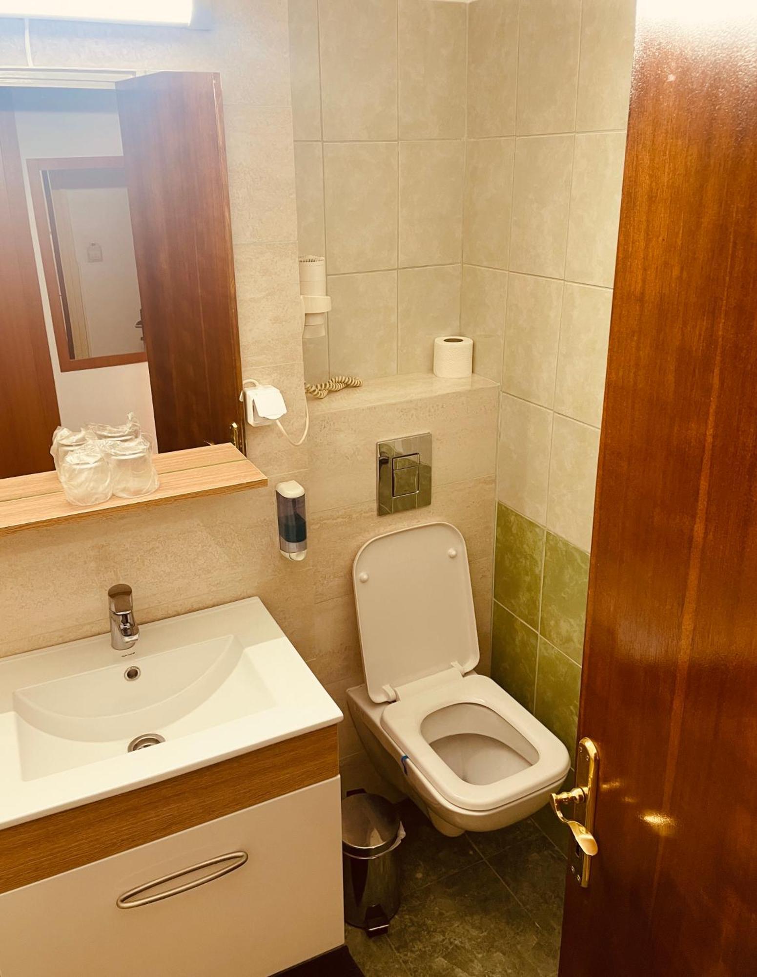 Hotel Moldova Bîrlad Dış mekan fotoğraf