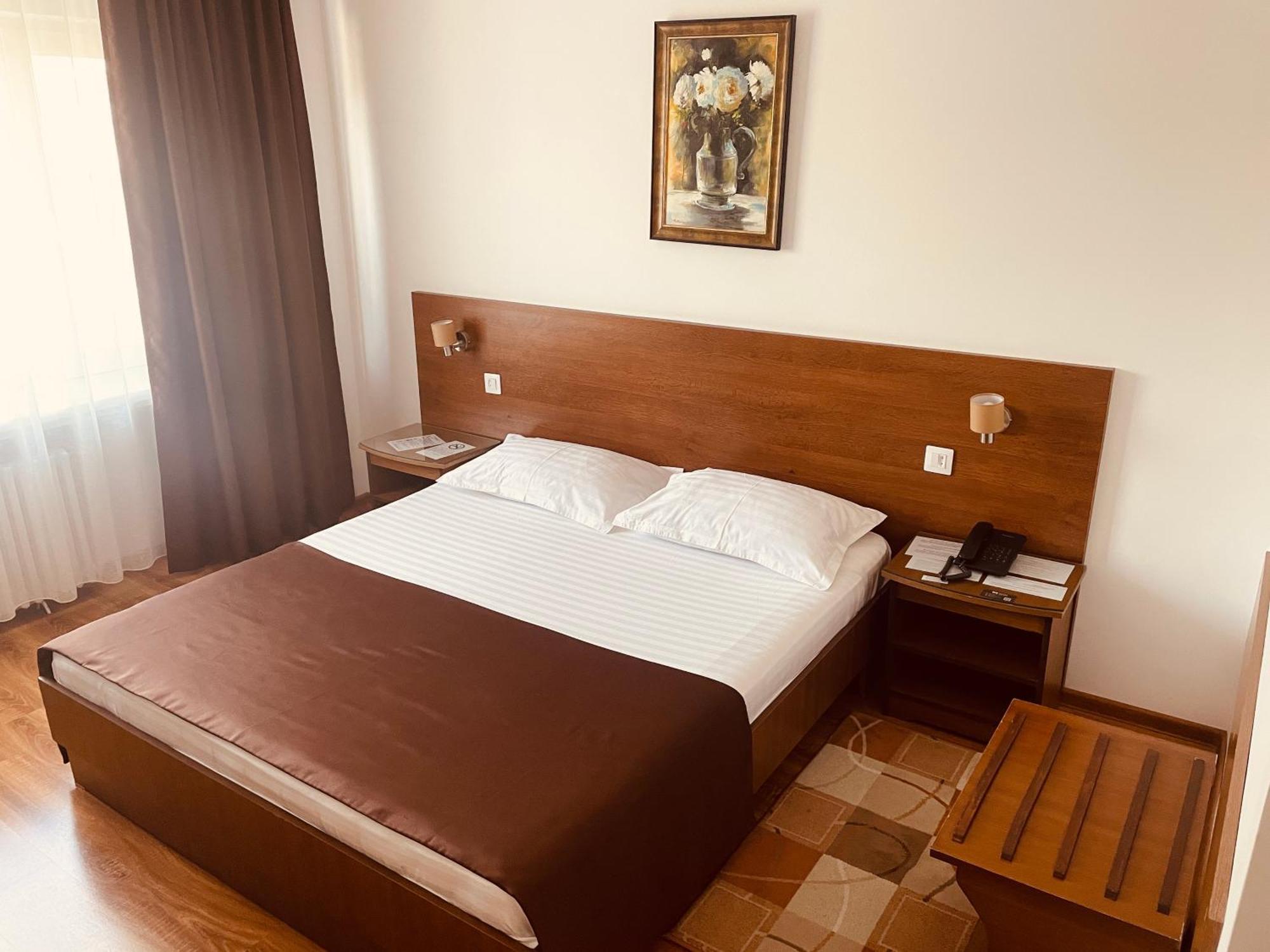 Hotel Moldova Bîrlad Dış mekan fotoğraf