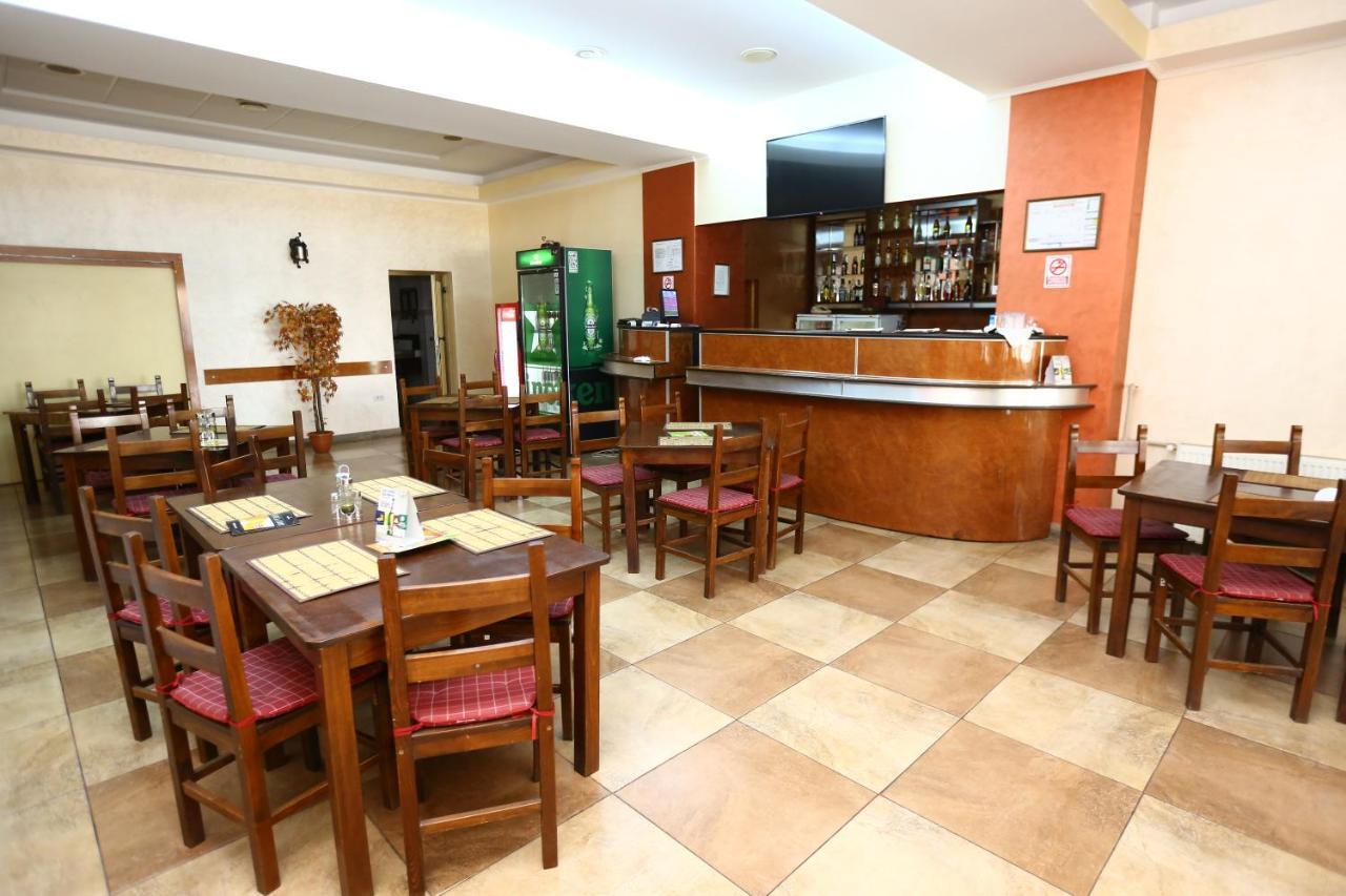 Hotel Moldova Bîrlad Dış mekan fotoğraf